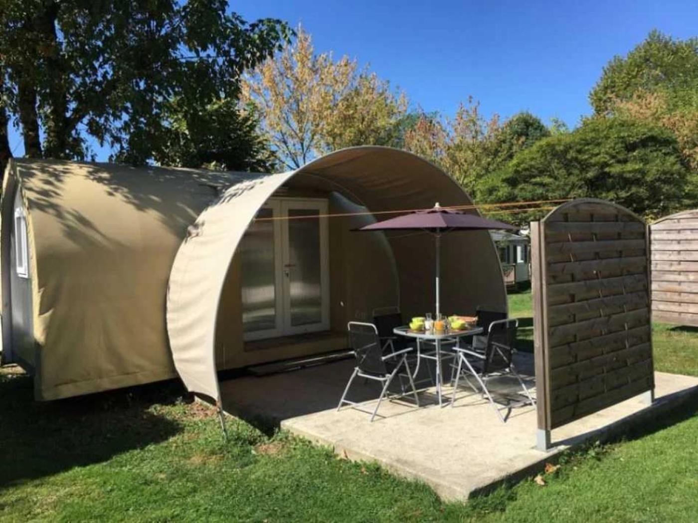 Camping - Piscine - Ccbaieb Montjoie-en-Couserans Exterior foto